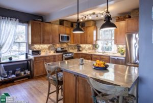 Design a great kitchen with the help of home improvement contractors.