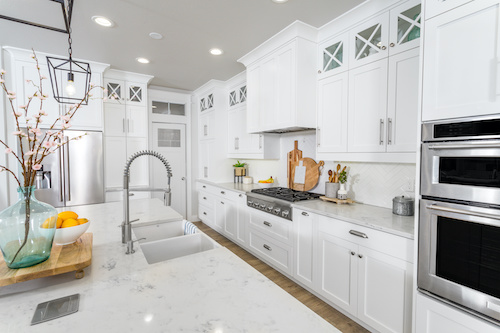 Should Your Kitchen Cabinets Extend Up, Extending Kitchen Cabinets To Ceiling Before And After