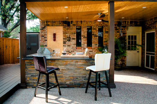 Remodeling contractors can help you design a beautiful outdoor kitchen.